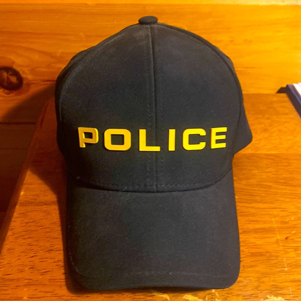 NWT 13 Fifty M/L hat